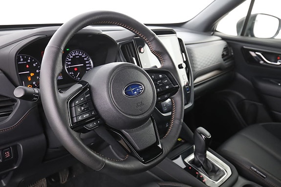 Subaru Forester 12 of 30