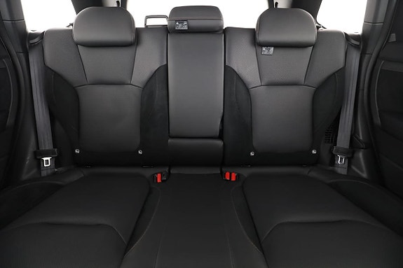 Subaru Forester 16 of 30