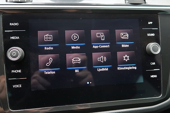 Volkswagen Tiguan 19 of 23