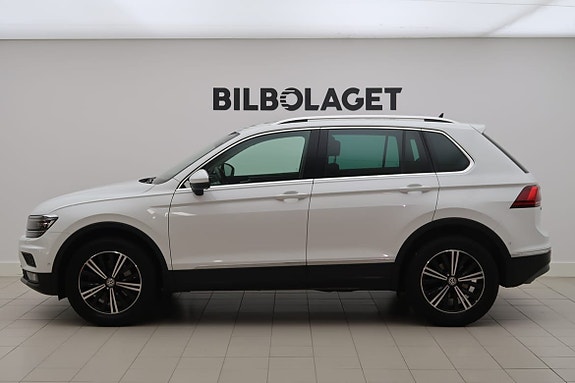 Volkswagen Tiguan 2 of 23