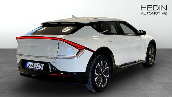 Kia EV6 2 of 16