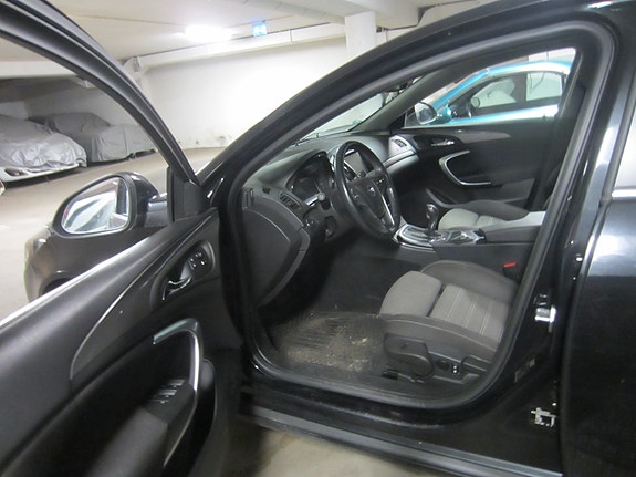 Opel Insignia 4 of 5