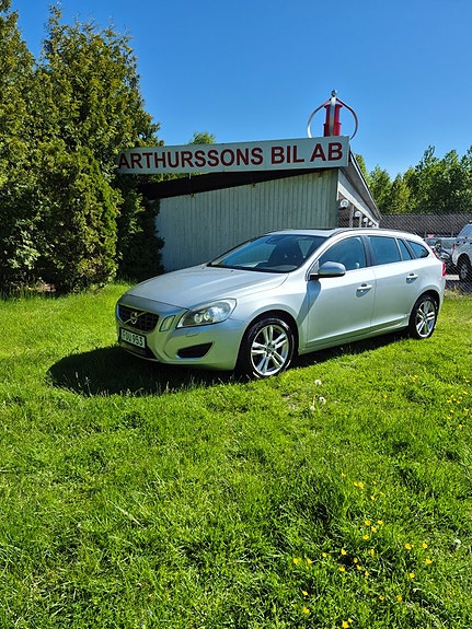 Brugt Volvo V60 2.0 D4