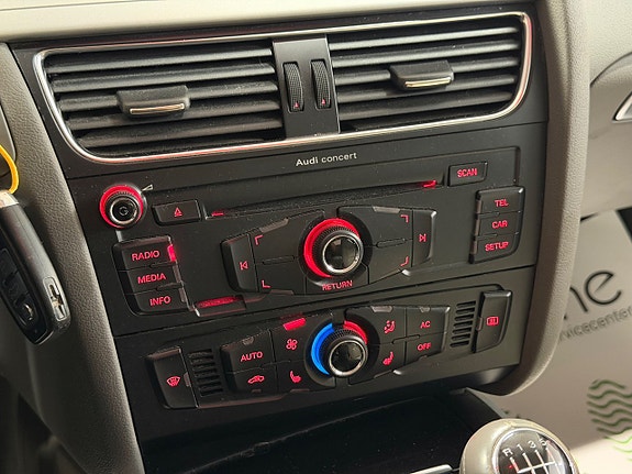 Audi A4 14 of 15
