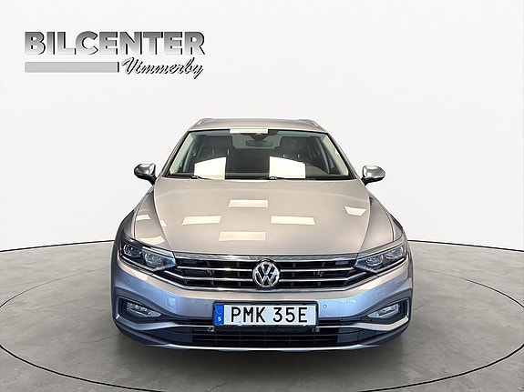 Volkswagen Passat Alltrack 7 of 20