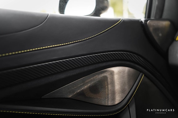 McLaren 720S 13 of 26