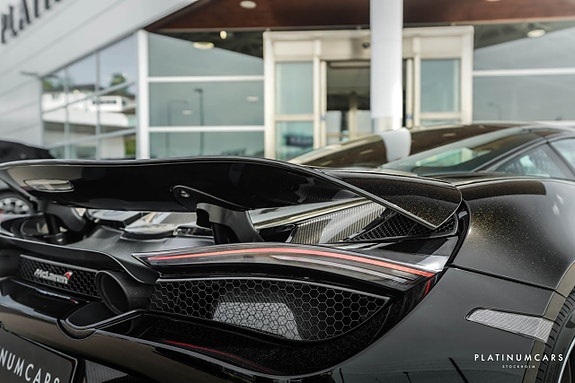McLaren 720S 25 of 26