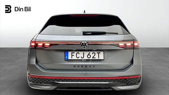 Volkswagen Passat 5 of 5