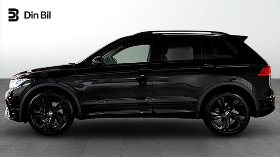 Volkswagen Tiguan 2 of 5
