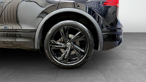 Volkswagen Tiguan 6 of 22