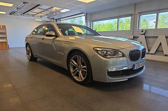 BMW 730 4 of 5