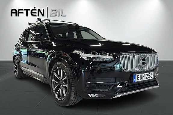 Volvo XC90 4 of 30