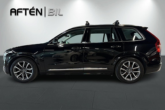 Volvo XC90 6 of 30