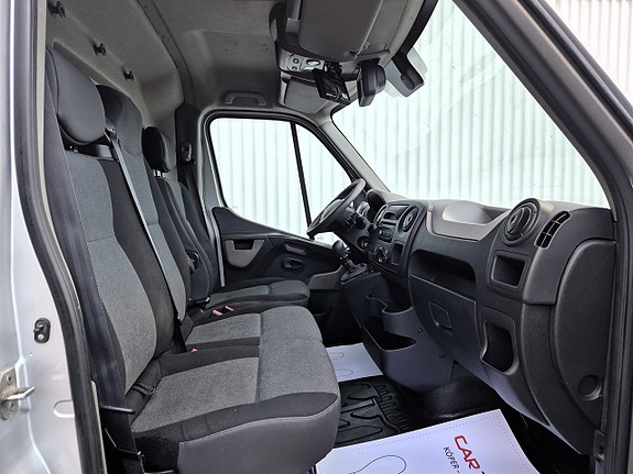 Renault Master 26 of 26