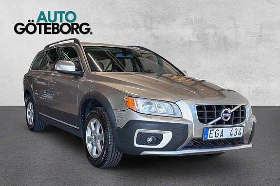 Volvo XC70 7 of 17