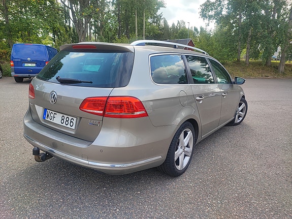Volkswagen Passat 4 of 5