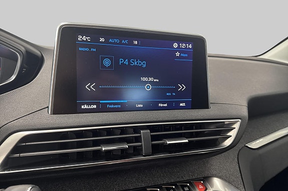 Peugeot 3008 14 of 21