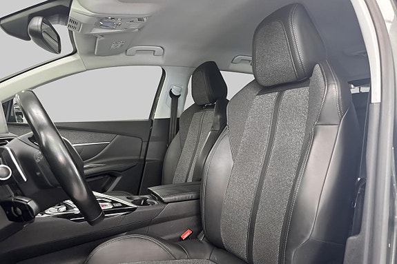 Peugeot 3008 8 of 21