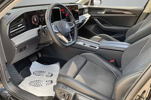 Volkswagen Passat 10 of 18