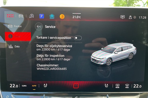 Volkswagen Passat 18 of 18