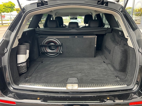 Mercedes-Benz E220 15 of 28