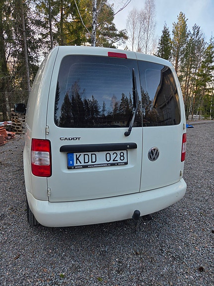 Volkswagen Caddy 4 of 5