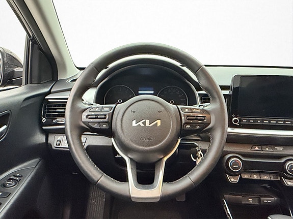 Kia Stonic 13 of 30