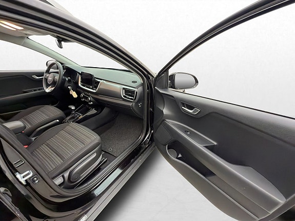 Kia Stonic 26 of 30