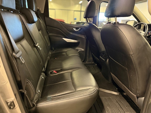 Nissan Navara 21 of 25