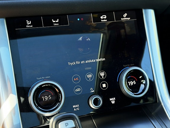 Land Rover Range Rover Sport 29 of 30