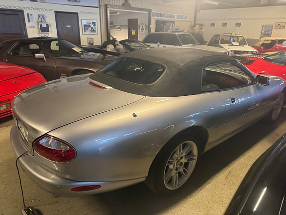 Jaguar XK 24 of 26