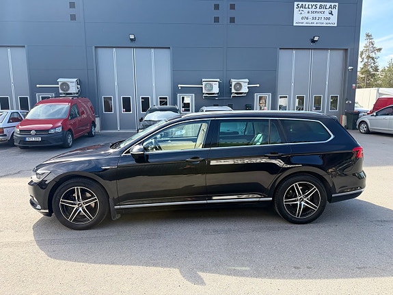 Volkswagen Passat 19 of 24