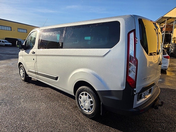 Ford Transit Custom 4 of 5