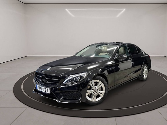 Mercedes-Benz C220