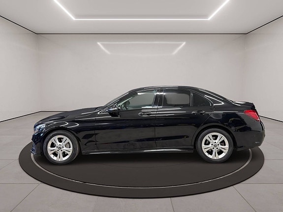 Mercedes-Benz C220 6 of 27