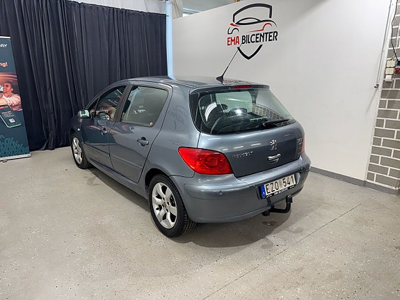Peugeot 307 4 of 5
