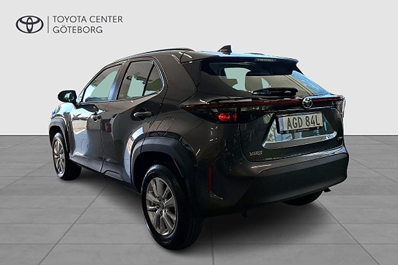 Toyota Yaris Cross 3 of 13