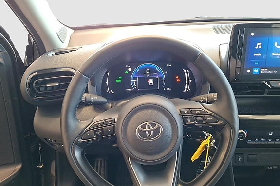 Toyota Yaris Cross 11 of 13