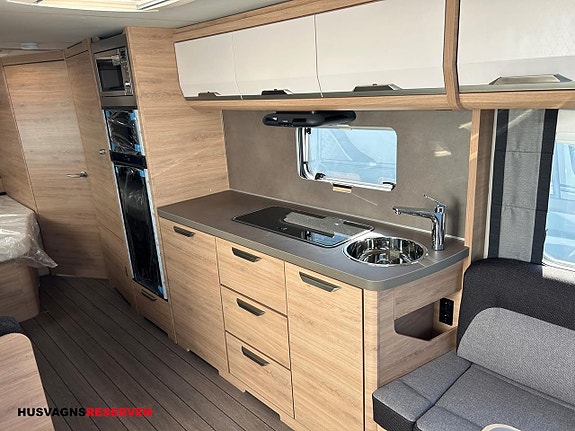 Knaus SÜDWIND BLACK SELECTION 650 UDF 11 of 21