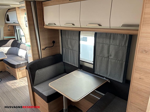 Knaus SÜDWIND BLACK SELECTION 650 UDF 20 of 21