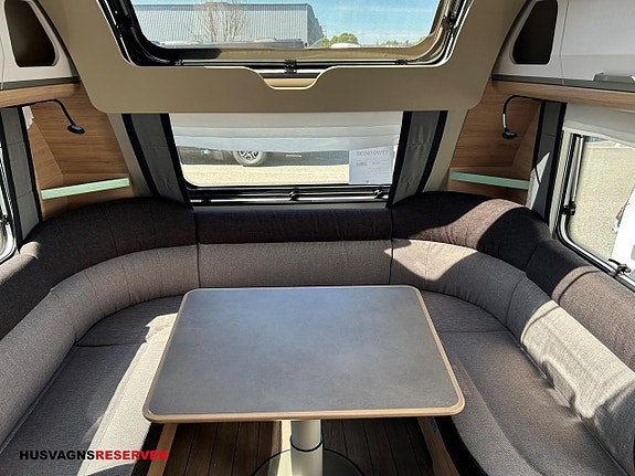 Knaus SÜDWIND BLACK SELECTION 650 UDF 10 of 21