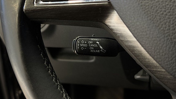 Skoda Octavia Scout 14 of 23