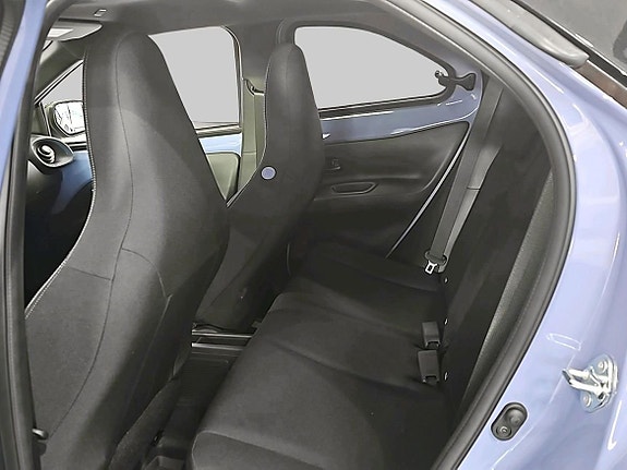 Toyota Aygo X 11 of 19