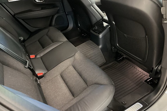 Volvo V90 7 of 14