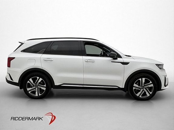 Kia Sorento 9 of 30