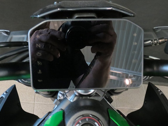Kawasaki Z 900 6 of 6