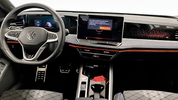 Volkswagen Passat 11 of 14