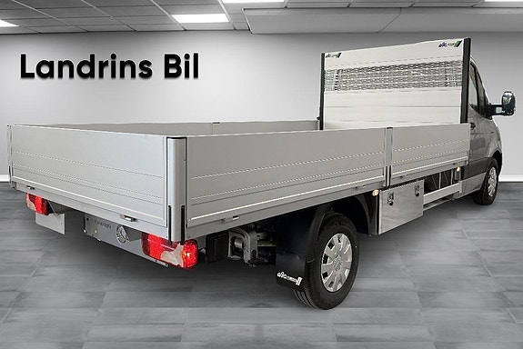 Mercedes-Benz eSprinter 420 4 of 18