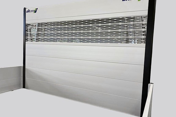 Mercedes-Benz eSprinter 420 13 of 18