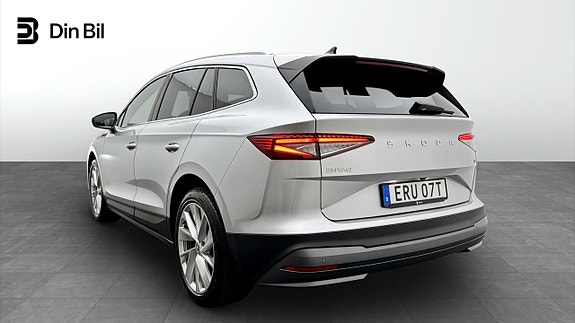 Skoda Enyaq 3 of 5